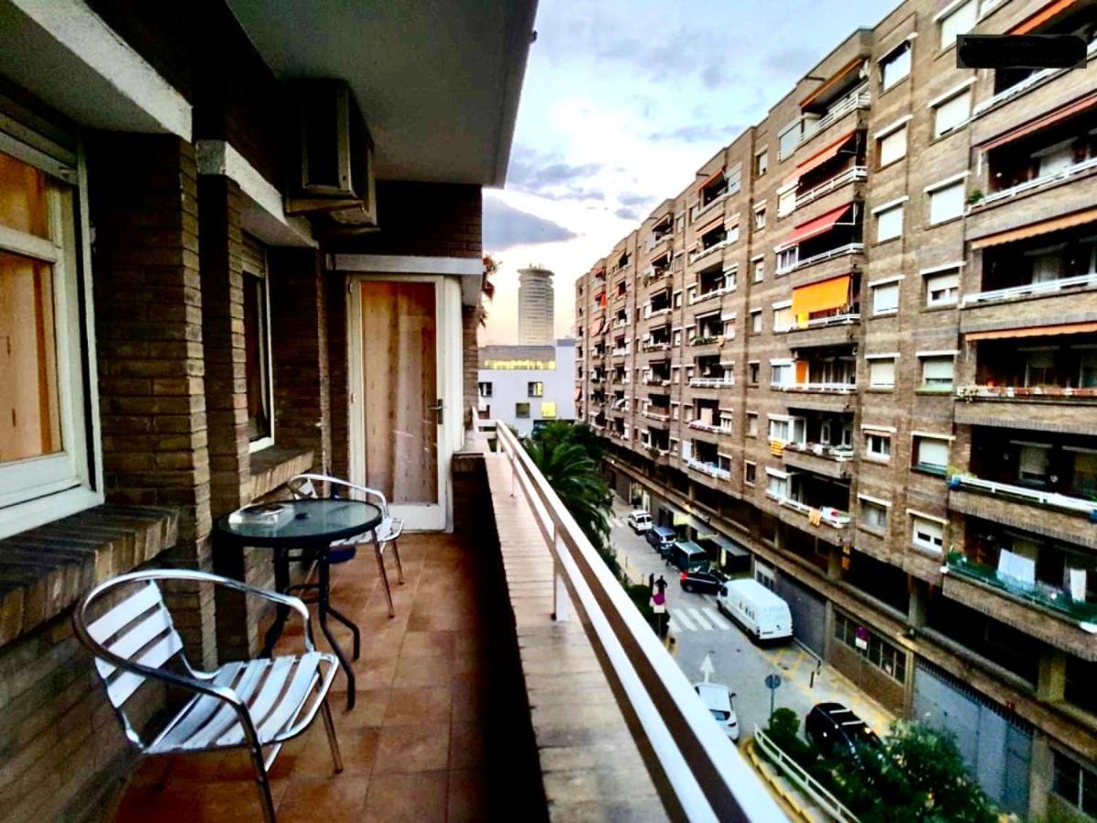 Apartamento Ideal Барселона Екстериор снимка