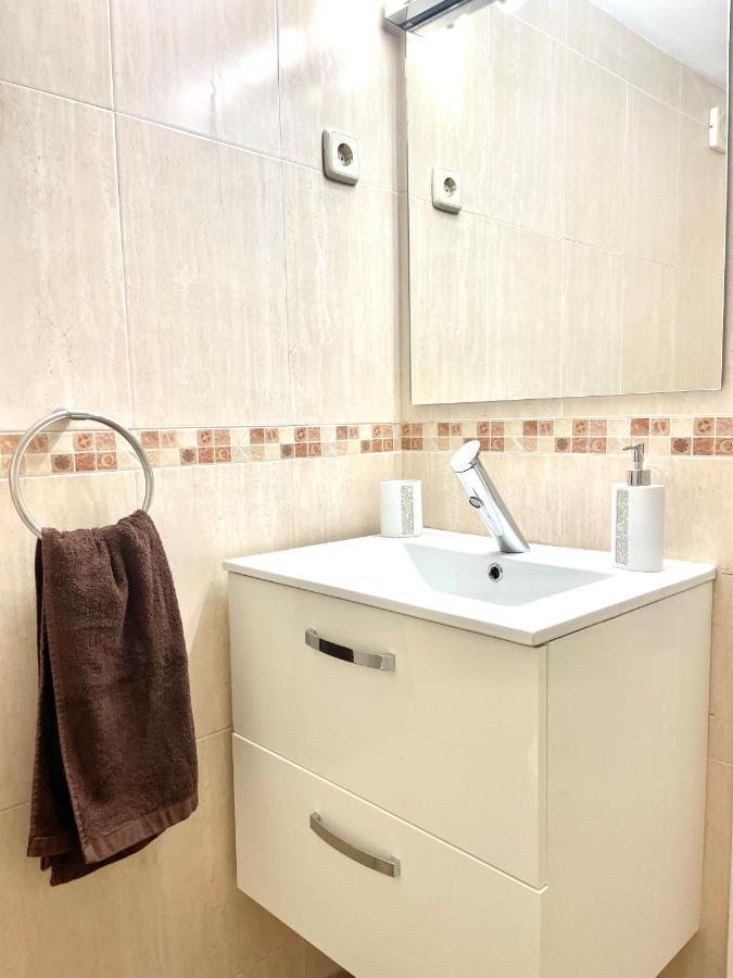 Apartamento Ideal Барселона Екстериор снимка
