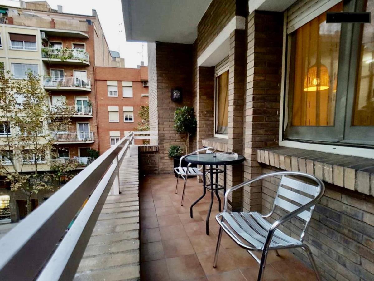 Apartamento Ideal Барселона Екстериор снимка