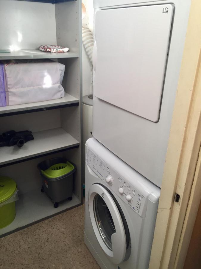 Apartamento Ideal Барселона Екстериор снимка